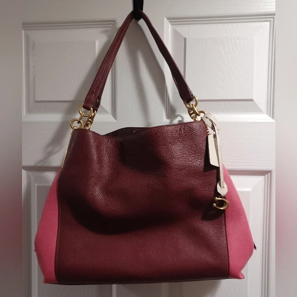 Coach Dalton 31 Shoulder Bag - Picture 1 of 11